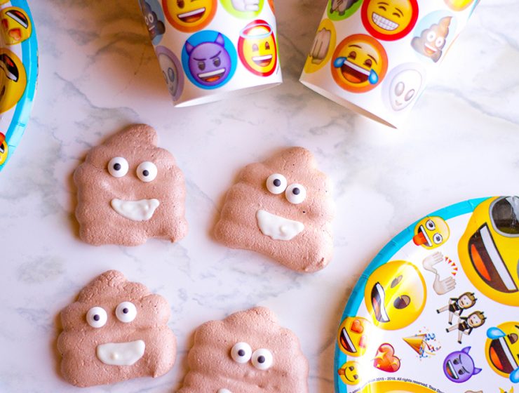 poop emoji cookies